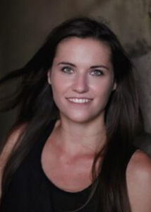 Portrait von Pfarrerin Johanna Reif